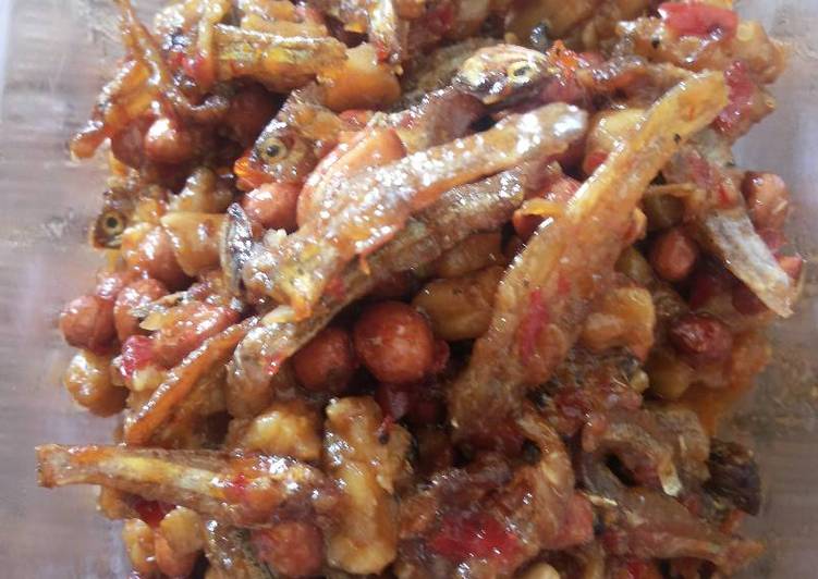 Resep: AppetizingBalado tempe kacang teri