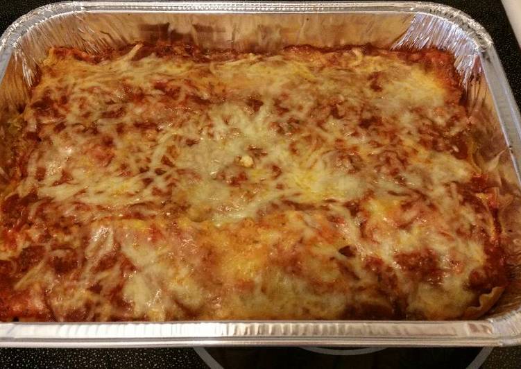 Mom's Baked Lasagna Mom's Baked Lasagna