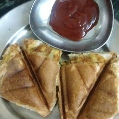 A picture of Pav sandwich.