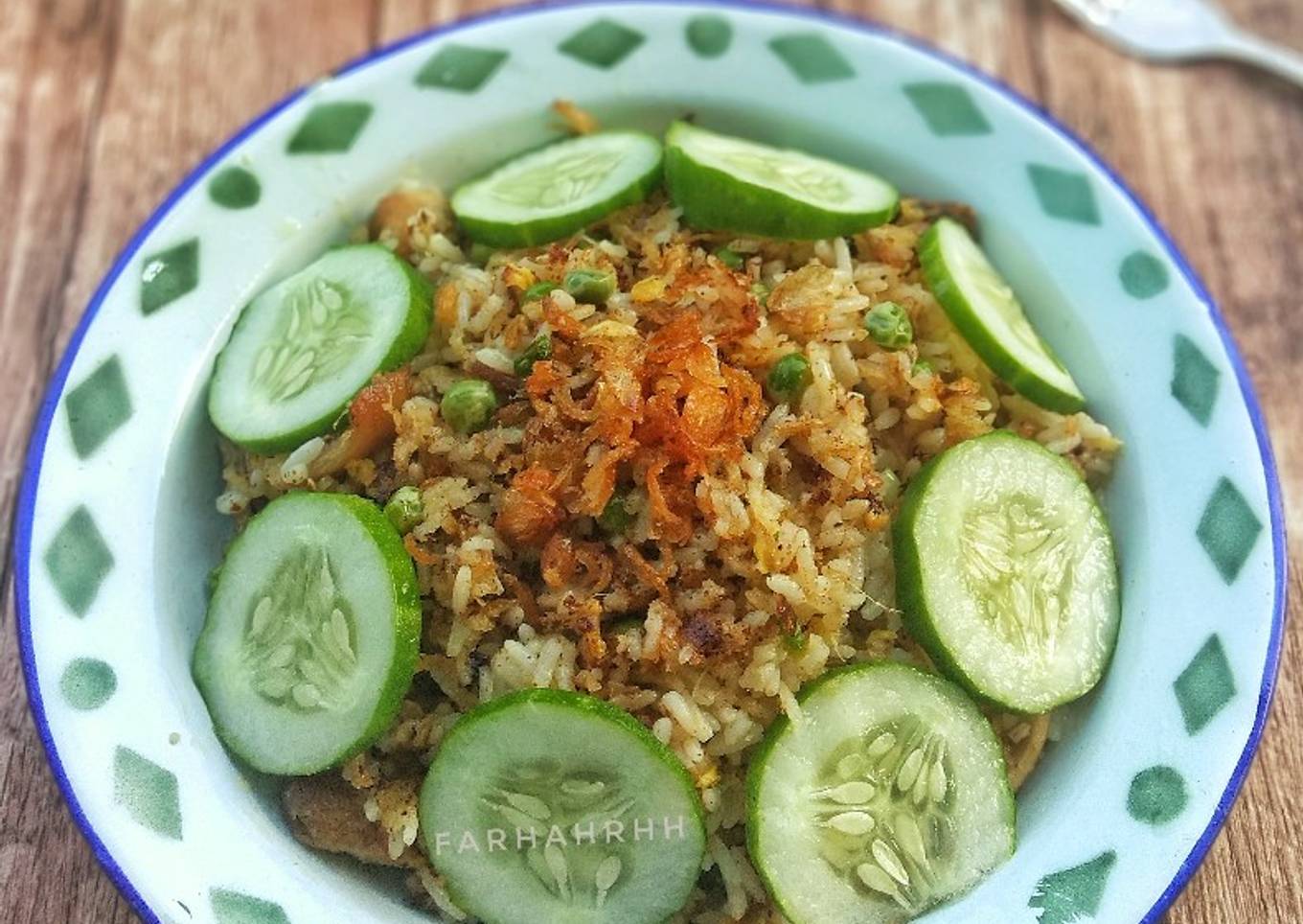 ������������������������ Nasi Goreng Arab (رُزٌّ مَقْلِيٌّ)