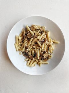 Una foto de Carbonara romana sin nata🥚🧀