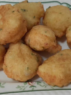 Una foto de Buñuelos de bacalao