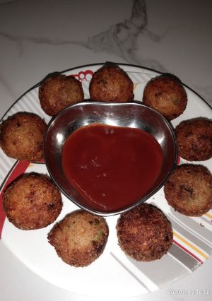 A picture of Cheese balls.