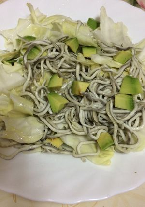 Una foto de Avocado salad