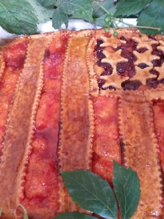 A picture of Jam pie.