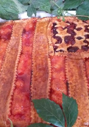 A picture of Jam pie.