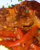 Carne de cerdo cítrico (pechito) agridulce  perfumado con jengibre y tomillo a la cacerola