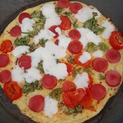 A picture of Vegetables Omelet pizza.