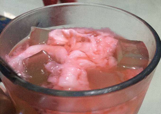 Es kopyor nutrijel (teman berbuka puasa)