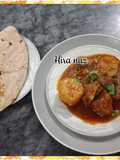 ALOO GOSHT WITH Roti