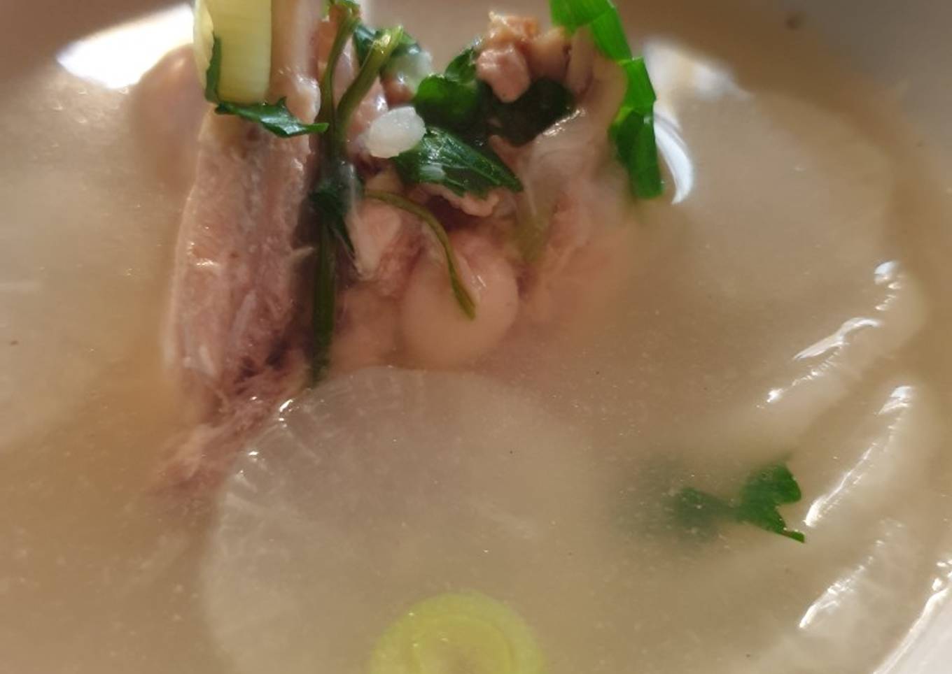 Sop ayam lobak