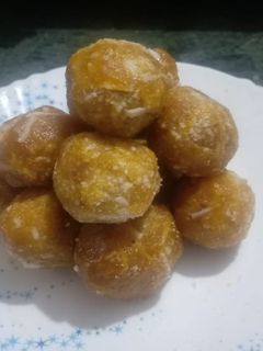 आम लड्डू (Aam ladoo recipe in hindi) रेसिपी मुख्य फोटो