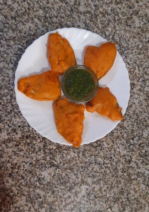A picture of Brinjal Fritters.