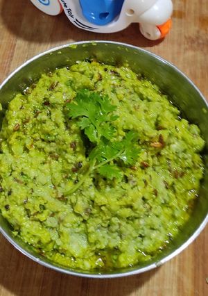 हिरव्या बरबटीच्या दाण्यांची चटणी (Hirvya Barbatichya Danyachi Chutney Recipe In Marathi) रेसिपी चे मुख्य फोटो 