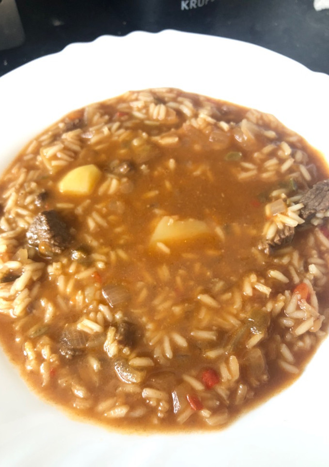 Una foto de Guiso de Arroz Paraguayo 🇵🇾 ❤️