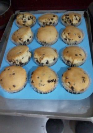 Una foto de Cupcakes con chips de chocolates