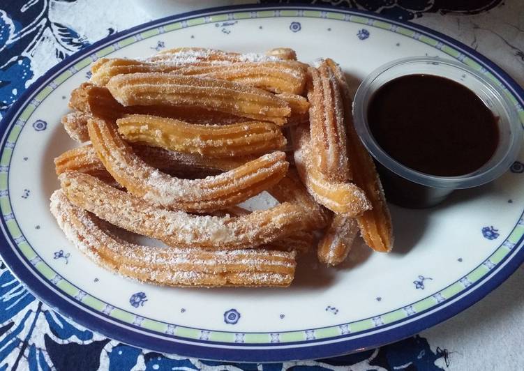 Churros with Dip Chocolate🍫