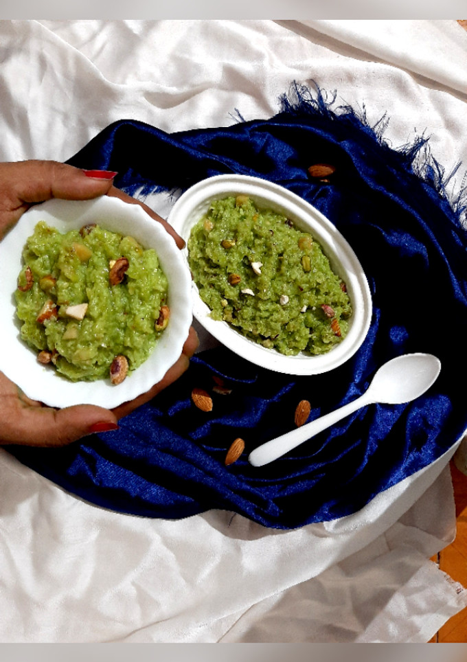 દુધી નો હલવો (Dudhi Halwa Recipe In Gujarati) રેસીપી મુખ્ય ફોટો