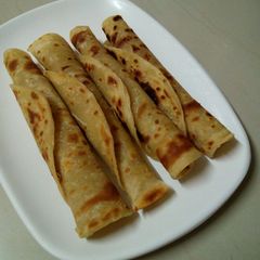 Round layers chapati A picture of Round layers chapati.