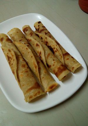 A picture of Round layers chapati.