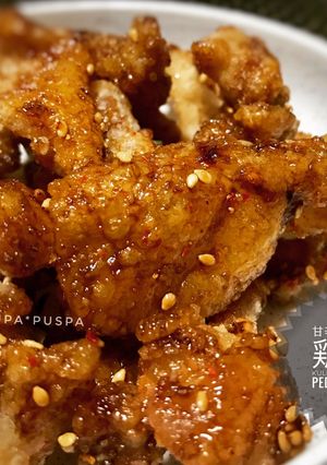 Foto resep Niiyama, Amakarai Tori Kawa (kulit ayam goreng pedas manis)