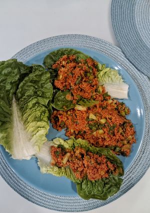 A picture of Kisir (Turkish bulgur salad).
