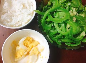 Hình của món Mướp nhật xào + trứng dằm mắm: dinh dưỡng, lạ miệng.