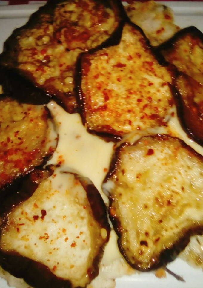 Una foto de Tortilla de berenjenas y queso sin tacc👍👏👏👏