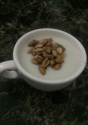 A picture of Groundnut pap.
