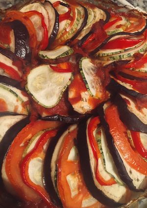 Una foto de Ratatouille saludable y muy rico