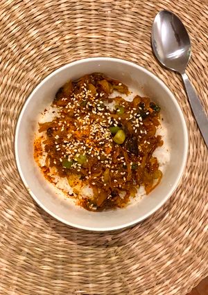 Foto resep Gyudon vegetarian (Vegetarian Japanese rice bowl)