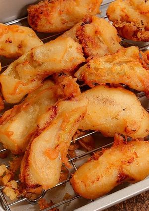 A picture of Crispy and Sweet Fried Banana Recipe | Indonesian Snack.
