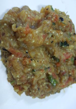 নিরামিষ বেগুন ভর্তা (Niramish begun bharta recipe in Bengali) রেসিপির প্রধান ছবি