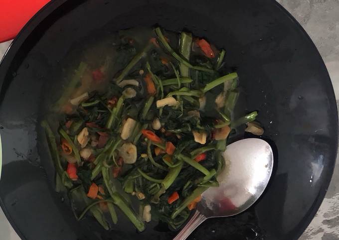 Resep Tumis kangkung nikmat Anti Gagal