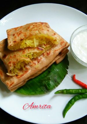 A picture of Papaya Paratha.