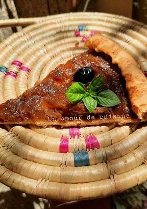 Une photo de Pissaladière vegan 🧅🫒🌱