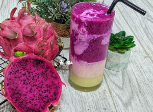 Gambar Smoothie buah naga