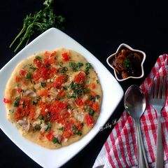 A picture of Instant sooji besan uttapam.
