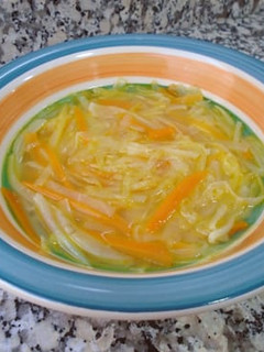 Una foto de Sopa juliana
