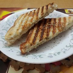 Grilled cheesy sandwich A picture of Grilled cheesy sandwich.