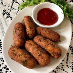 A picture of Paneer sweet potato Rolls.