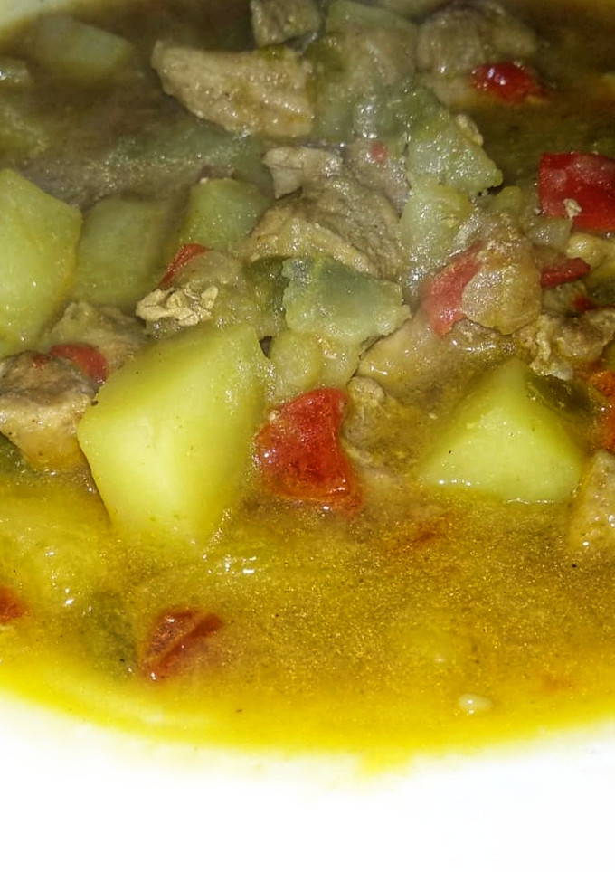 Una foto de Patatas cocidas con carne