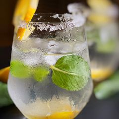 A picture of Lemonade.