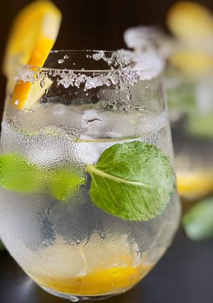 A picture of Lemonade.
