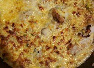 Una foto de Pescado a la salsa de puerro y queso azul