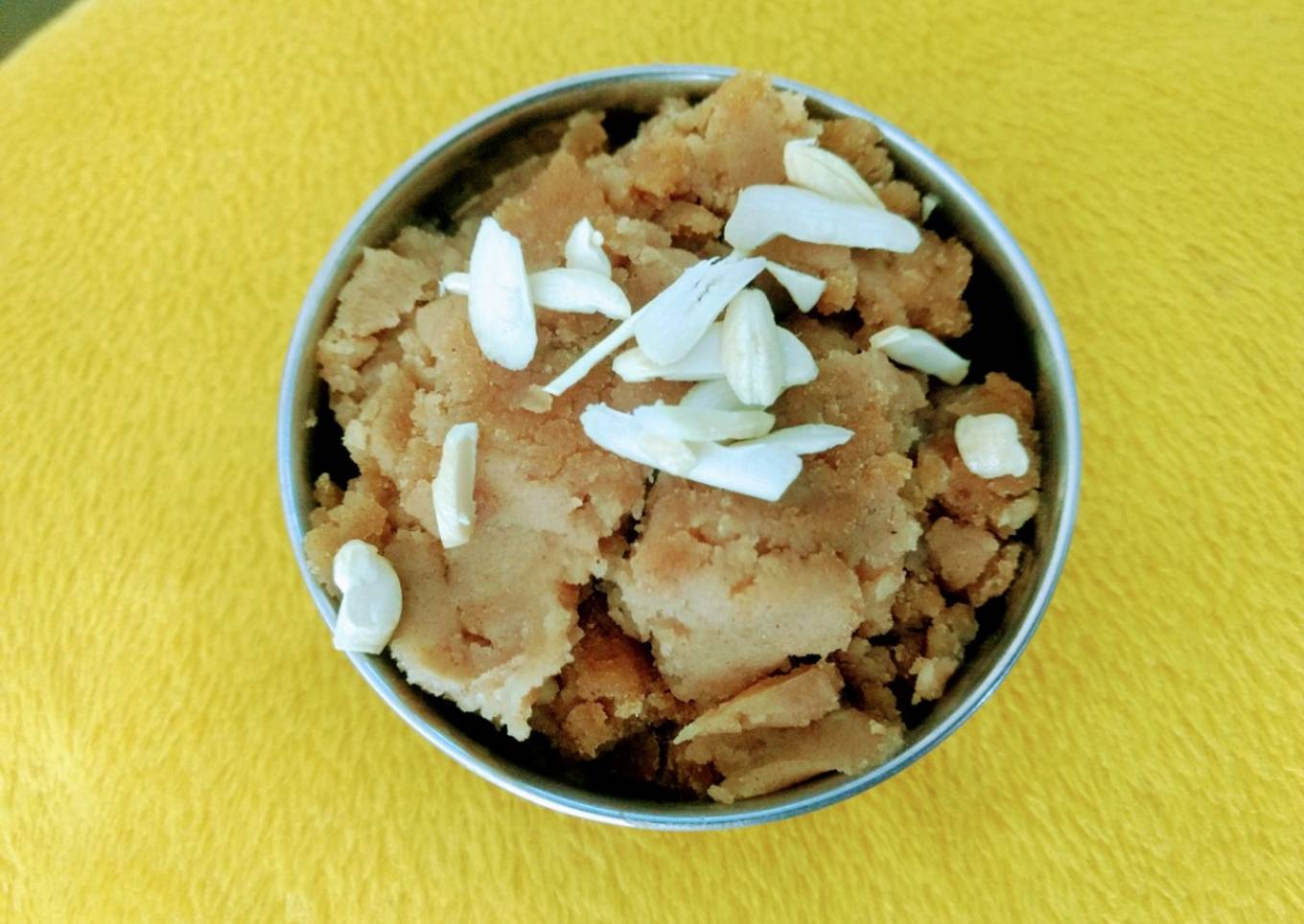 Jaggery wheat flour and semolina halwa