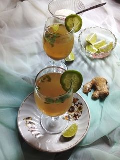 জিঞ্জার লেমোনেড (ginger lemonade recipe in Bengali) রেসিপির প্রধান ছবি