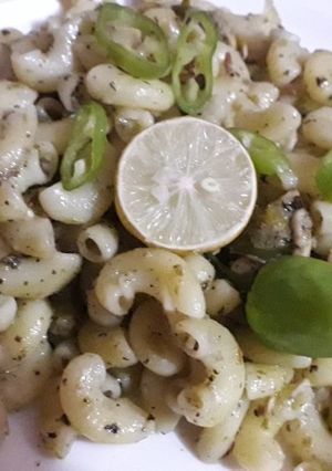 A picture of Green Pasta.