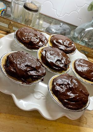 A picture of Boston Cream Pie Minis.