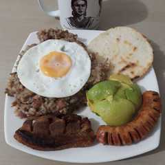 Una foto de Calentado de frijoles trasnochados